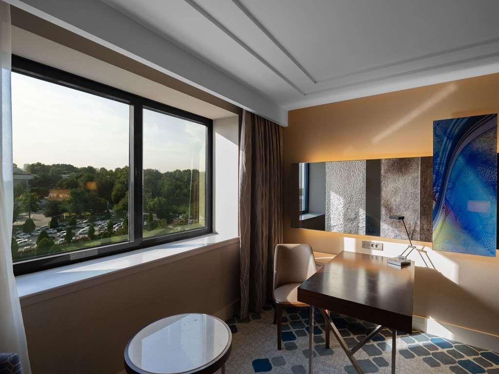 Moevenpick Hotel Ташкент Номер фото